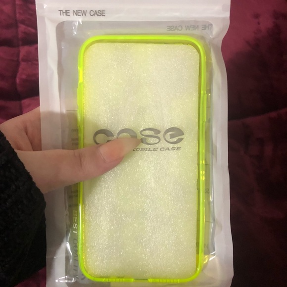 iphone 11 pro max case 🖤 - Picture 2 of 2